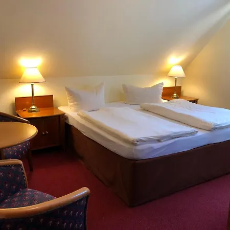 Hotel Landhotel 3*