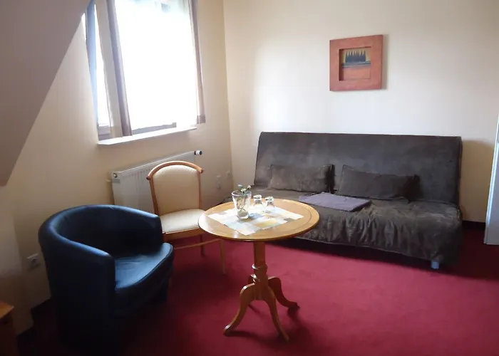 Landhotel Hotel 3*